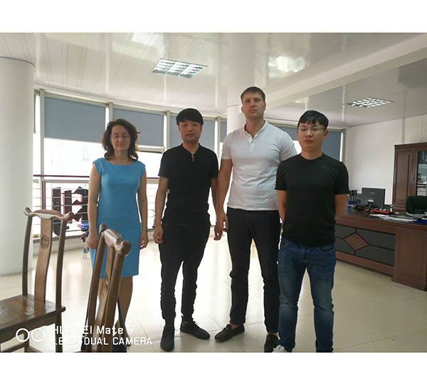 大菠萝网站污电动菠萝视频下载APP网址客户来洽谈合作